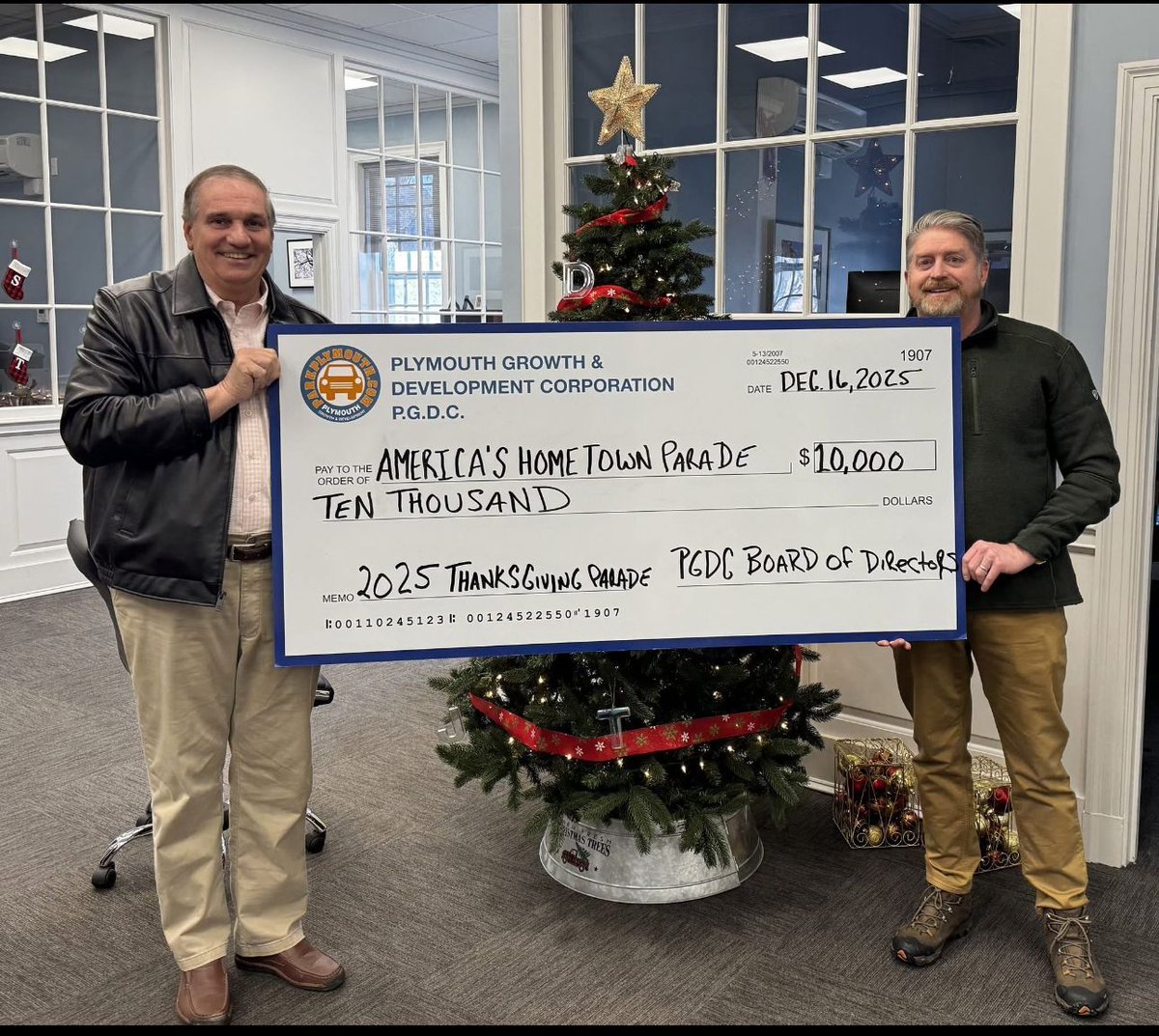 America's Hometown Thanksgiving Celebration tweet media