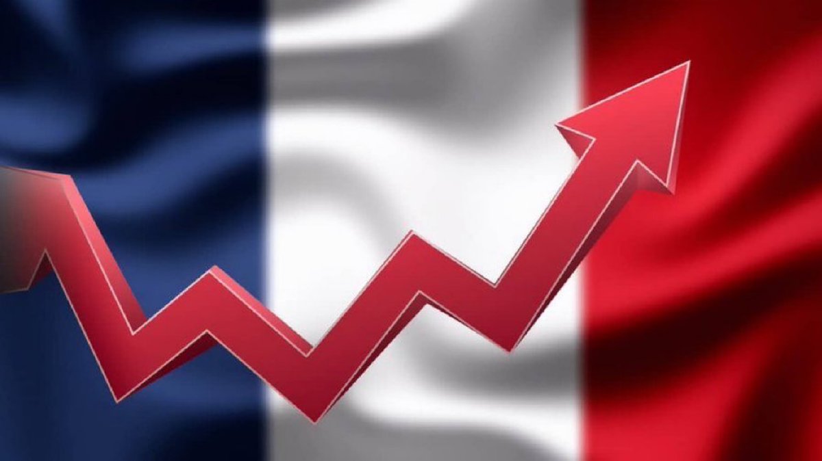 🚨🇫🇷 ALERTE INFO | La dette publique de la France a AUGMENTÉ de 66 milliards € et a GONFLÉ à 117,4% du PIB. Elle a augmenté de 1,7% du PIB en un seul trimestre.