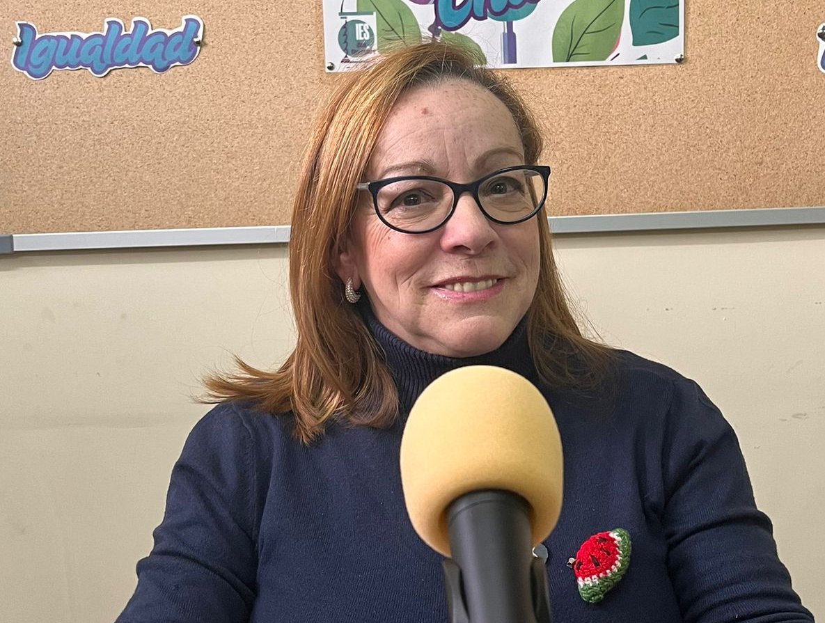 La Churrigente 🎙️ María Núñez, Auxiliar de Control del <a href="/ies_churri/">IES JOSÉ DE CHURRIGUERA</a>
🎧 María realiza una labor fundamental. Se jubila después de más de 30 años de servicio y 14 en el IES José de Churriguera donde deja una huella imborrable.
📻 Radio Churri  💚💜
site.educa.madrid.org/ies.churriguer…