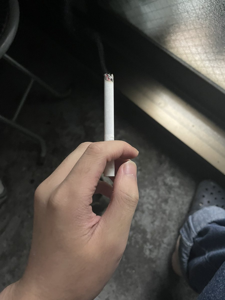 inkyaLv100's tweet image. 禁煙1日目

吸い始めたら落ち着いてきた、このペースで頑張りたい