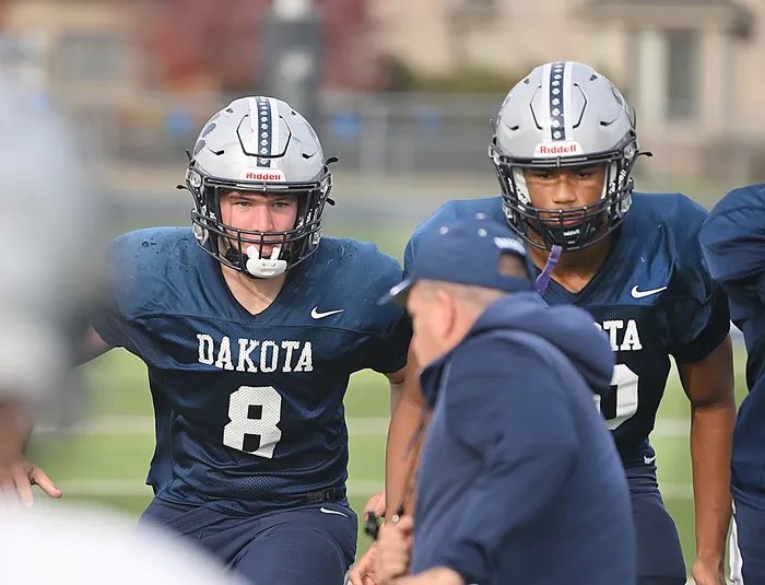 DakotaFootball's tweet image. DAKOTA FOOTBALL COMMUNITY 

Everyone tune into ESPN2 tomorrow at 4pm to support Brady Hamby and Ferris State as they compete for a National Championship vs Harding! 

Discipline &amp;amp; Toughness, bring it home🏆 @hamby_brady