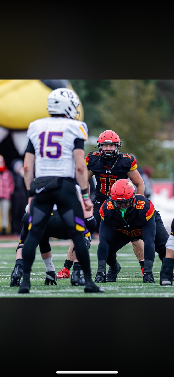 DakotaFootball's tweet image. DAKOTA FOOTBALL COMMUNITY 

Everyone tune into ESPN2 tomorrow at 4pm to support Brady Hamby and Ferris State as they compete for a National Championship vs Harding! 

Discipline &amp;amp; Toughness, bring it home🏆 @hamby_brady