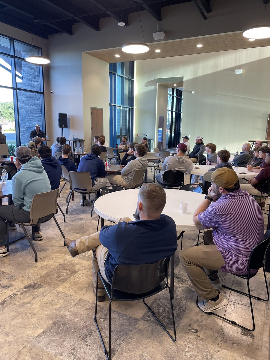 OCS Baseball tweet media