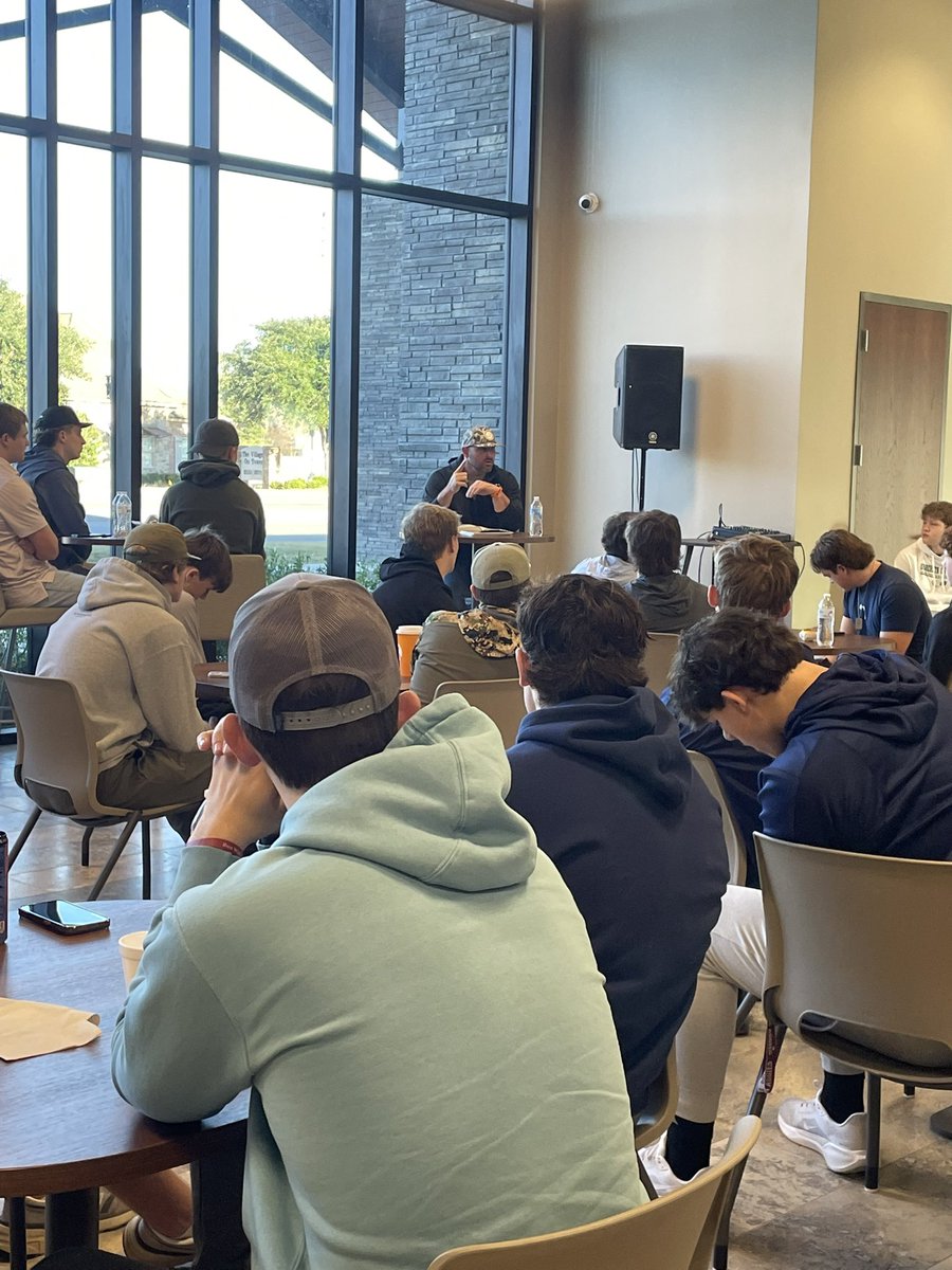 OCS Baseball tweet media