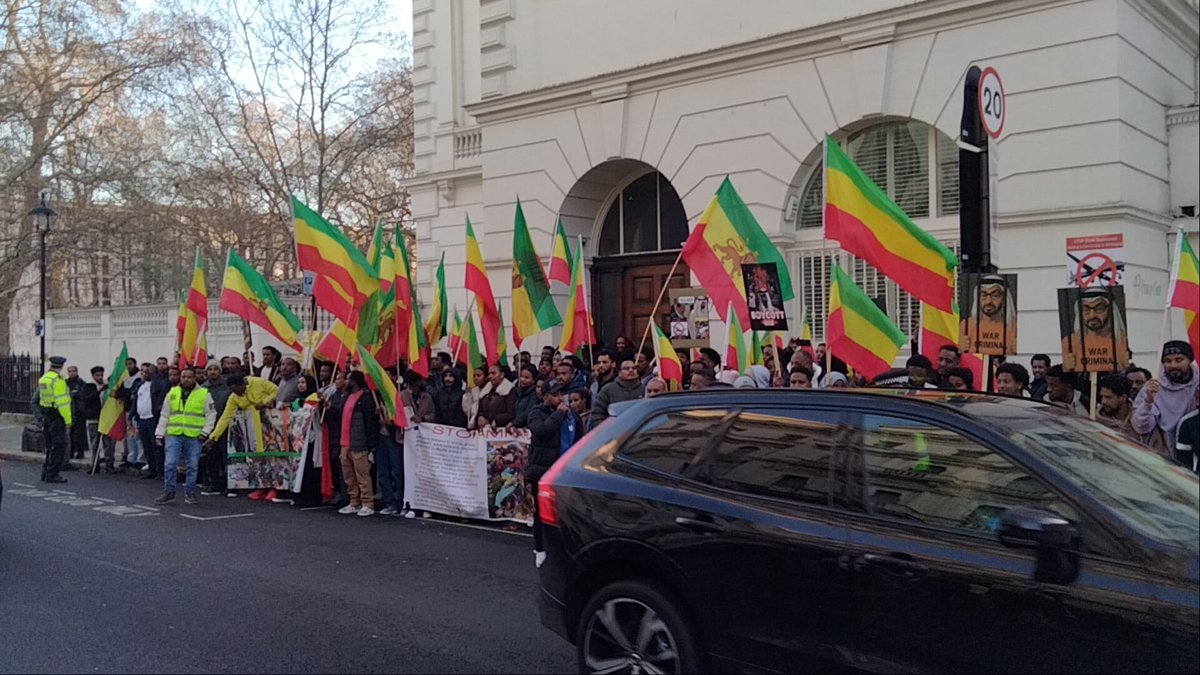 London Fano tweet media