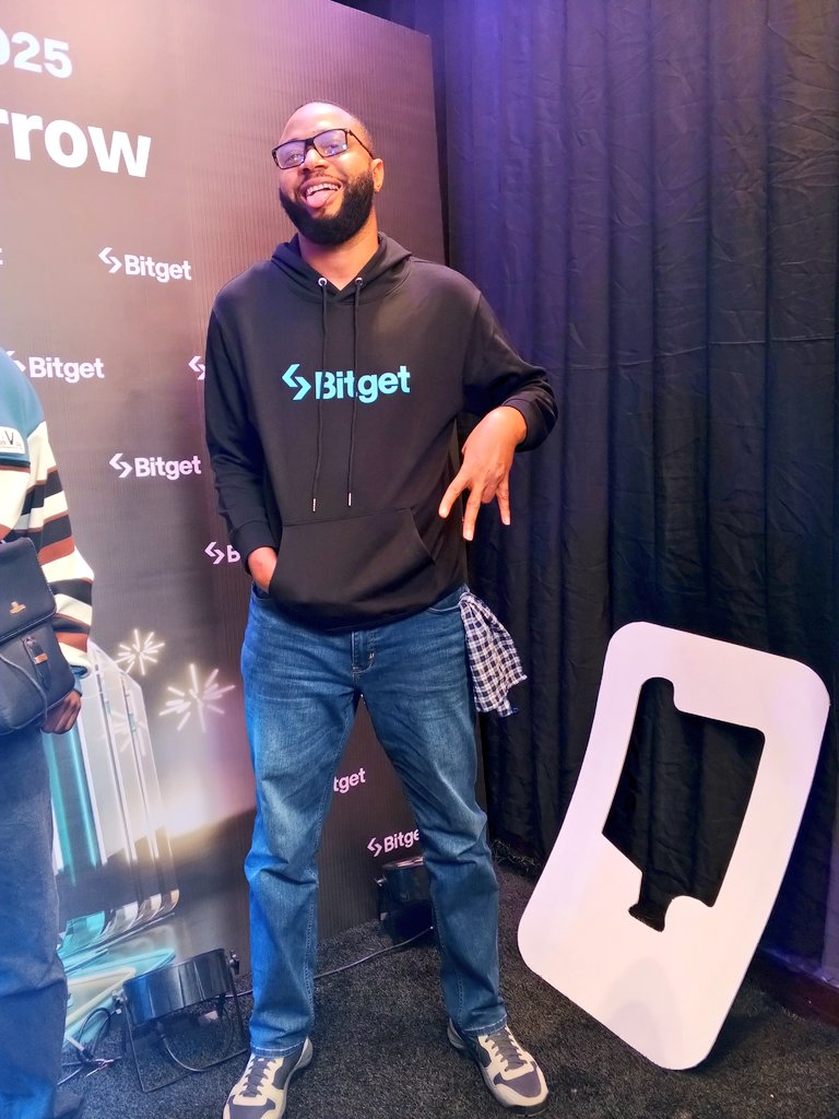 FejiroAjax's tweet photo. We are outside for the Bitget end of year Lagos party.
#EventWithBitget #BitgetBeyond2025 #BitgetLagosParty https://t.co/DOc0z3gmej