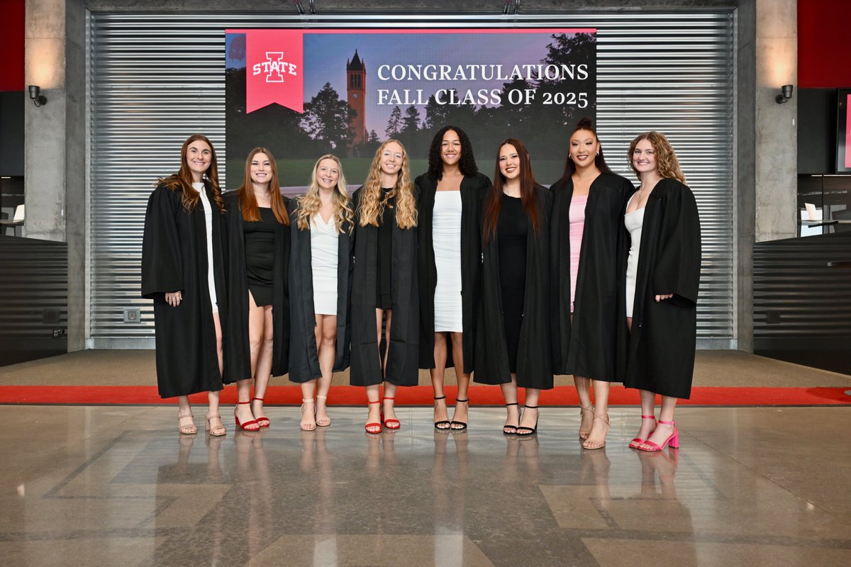 CycloneSB's tweet image. Ballers 𝙖𝙣𝙙 Scholars 👩‍🎓

Congratulations to our Graduates!

🌪️🥎🌪️