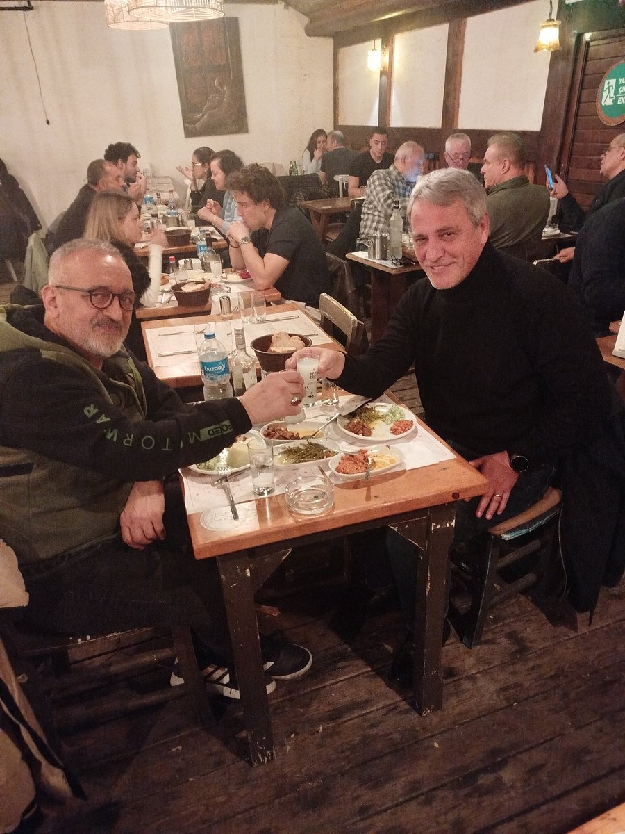 Biz kavuştuk mevlam ayrıları buluştursun dinimiz çok amin inşallak 😊