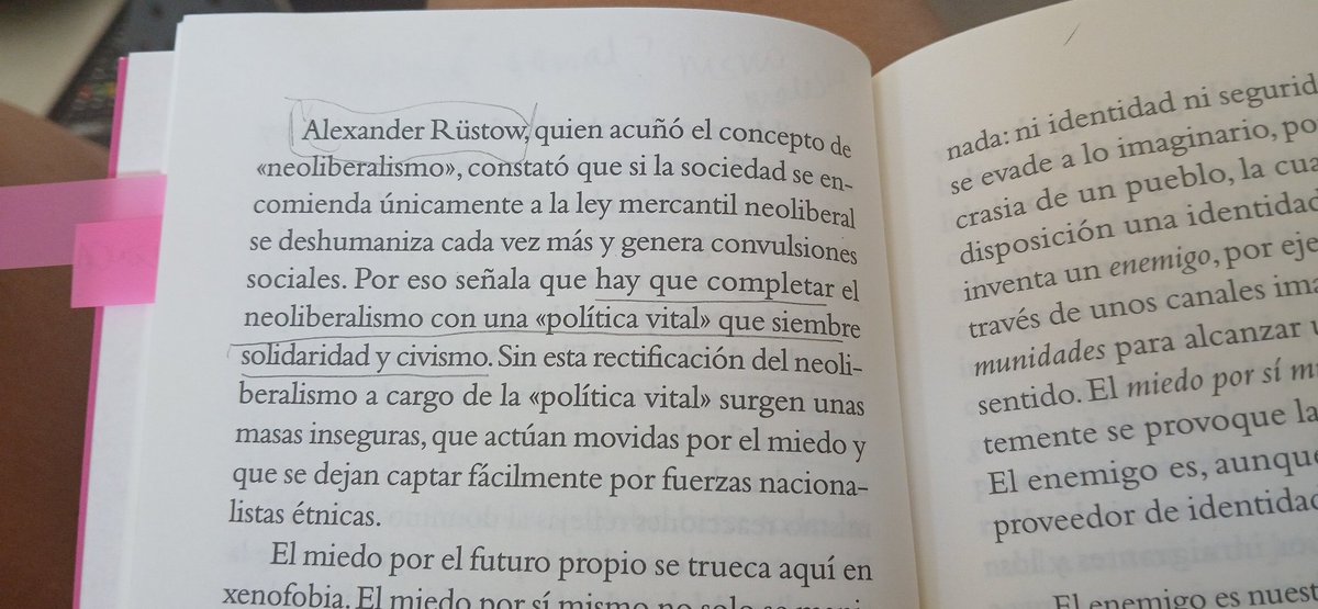 Esto... es activa la cosa, no en el sillon empachados de netflix