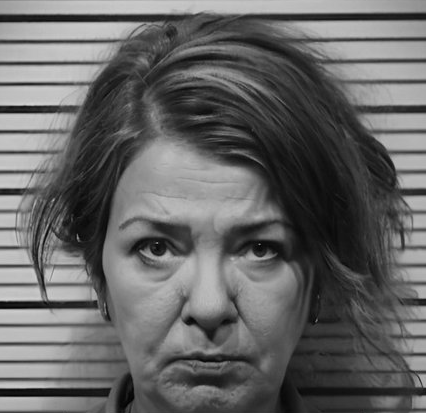 RGBAtlantica's tweet photo. @sherlockeditor #RecallSmith a traitor to Canada she went running to the US inauguration of a convicted felon. @LukaszukAB @albertaNDP @NDP @nenshi if all of you get together as one force -you can get rid of her. https://t.co/ZeGYKHofjV
