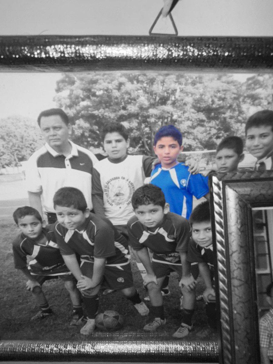 CronicasDePrimera SV tweet media