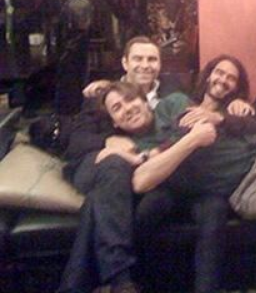 No Way, No Way by Vanilla as a punchline tweet media