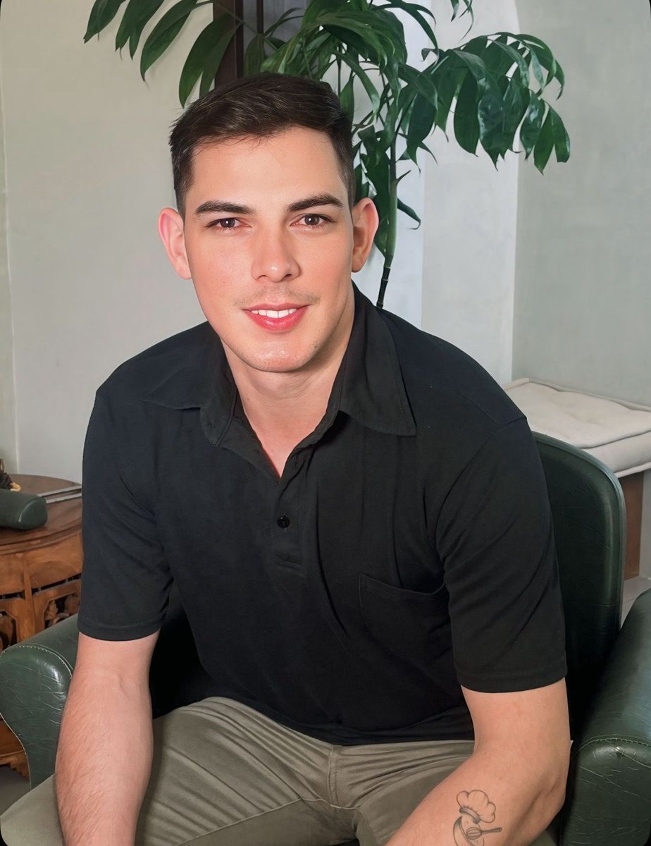 hugocoronel97's tweet photo. #💇🏻‍♂️💆🏻‍♂️💥🔥 https://t.co/ZlXHk8HJKf