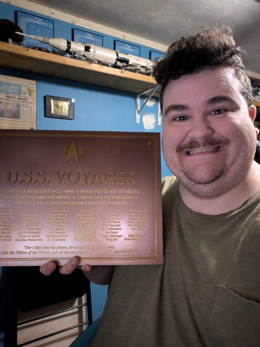 Jimazoid's tweet photo. After waiting what felt like ages, I finally got my Voyager Dedication Plaque from @MasterReplicas_ ! I love it so much! https://t.co/N2Pm9vbRS0