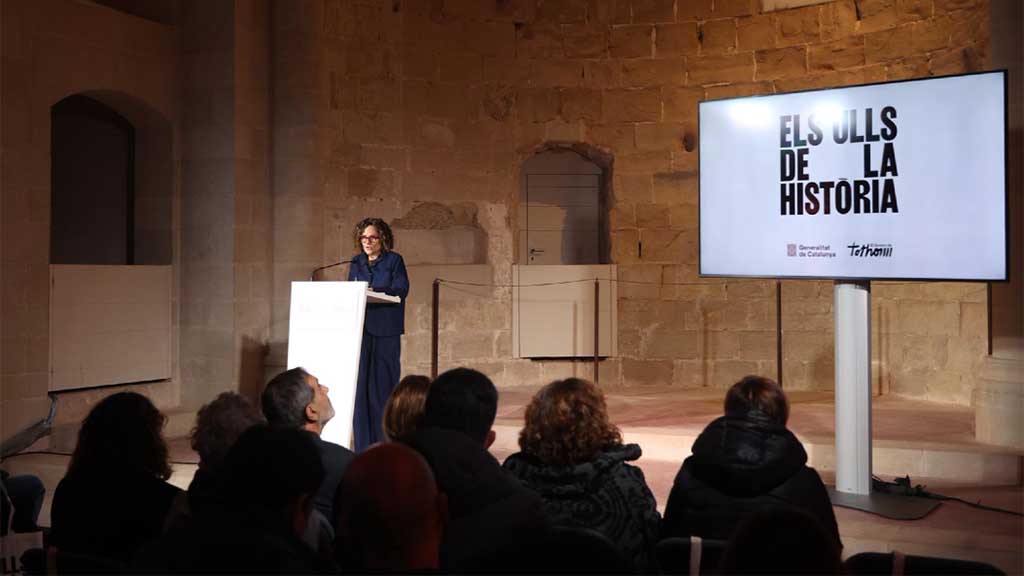 SetmanariEbre's tweet photo. 🟡 El projecte 'Els ulls de la història' s'estén per Catalunya i arriba al Castell de Miravet

📷 LA NOTÍCIA: https://t.co/Z9EdJ8uN3f

@cultura_cat @CulturaStte @manelzaera @miravet @govterresebre @castorgonell #Miravet #TerresdelEbre https://t.co/ICVcHCcYql