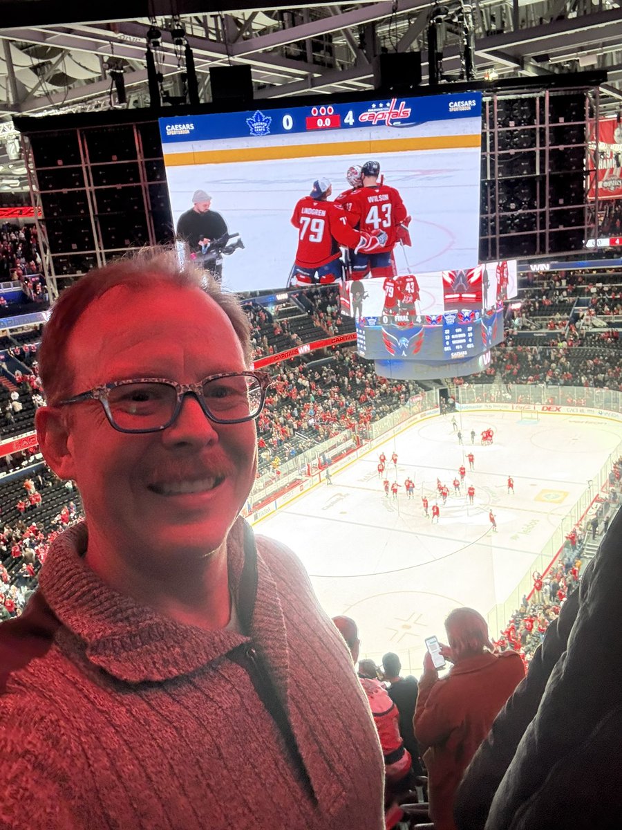 Run8va's tweet image. Adding the @Capitals for the first time to @ACMomento!