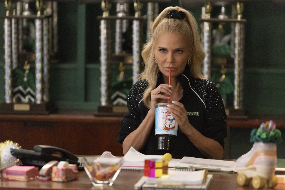 Kristin Chenoweth tweet media