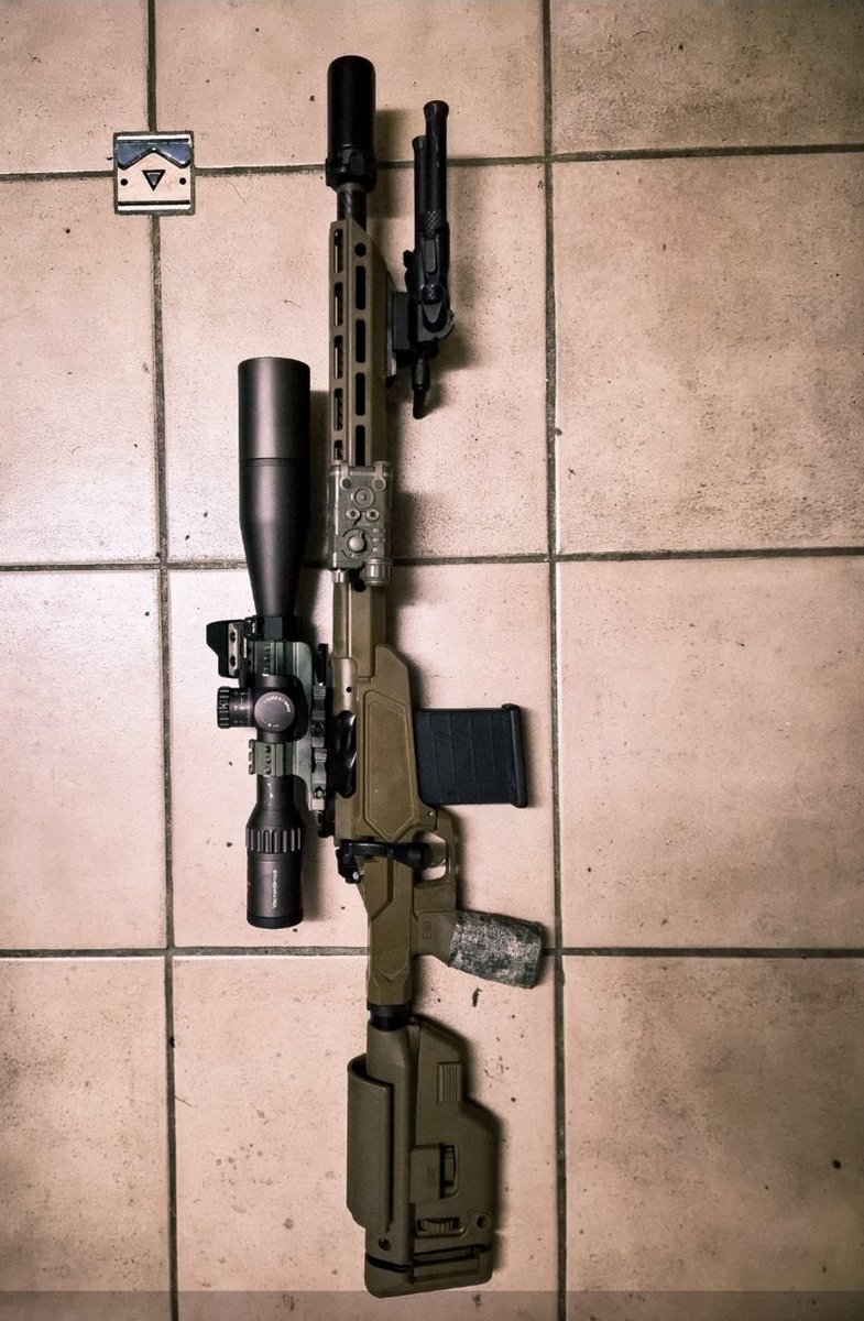 ghostt13__'s tweet image. 15 rounds till winchester so I sent them all #downrange into a #sub #moa group at 400m with my @Springfield_Inc #2020heatseeker #16inch #carbonfibre #matchgrade barrel @VortexOptics 5-25X56 secondary @ZeroTechOptics #thrive #hd #reddot @MDTTAC #bipod &amp;amp; #mdtmags 10 round mags are