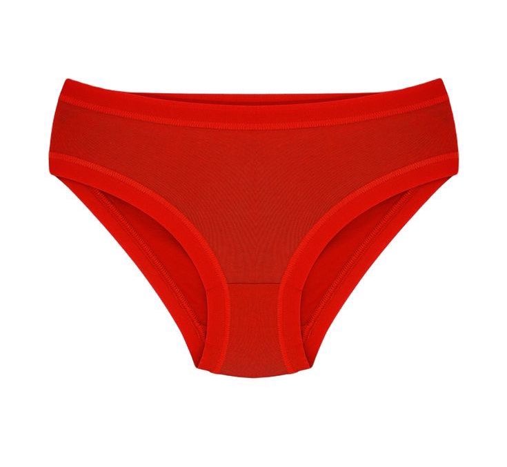 QGdoPOP's tweet photo. Márcia Sensitiva alerta que devemos usar calcinha ou cueca VERMELHA na virada do ano para trazer dinheiro, amor e paixão. https://t.co/36BxAb8O7v