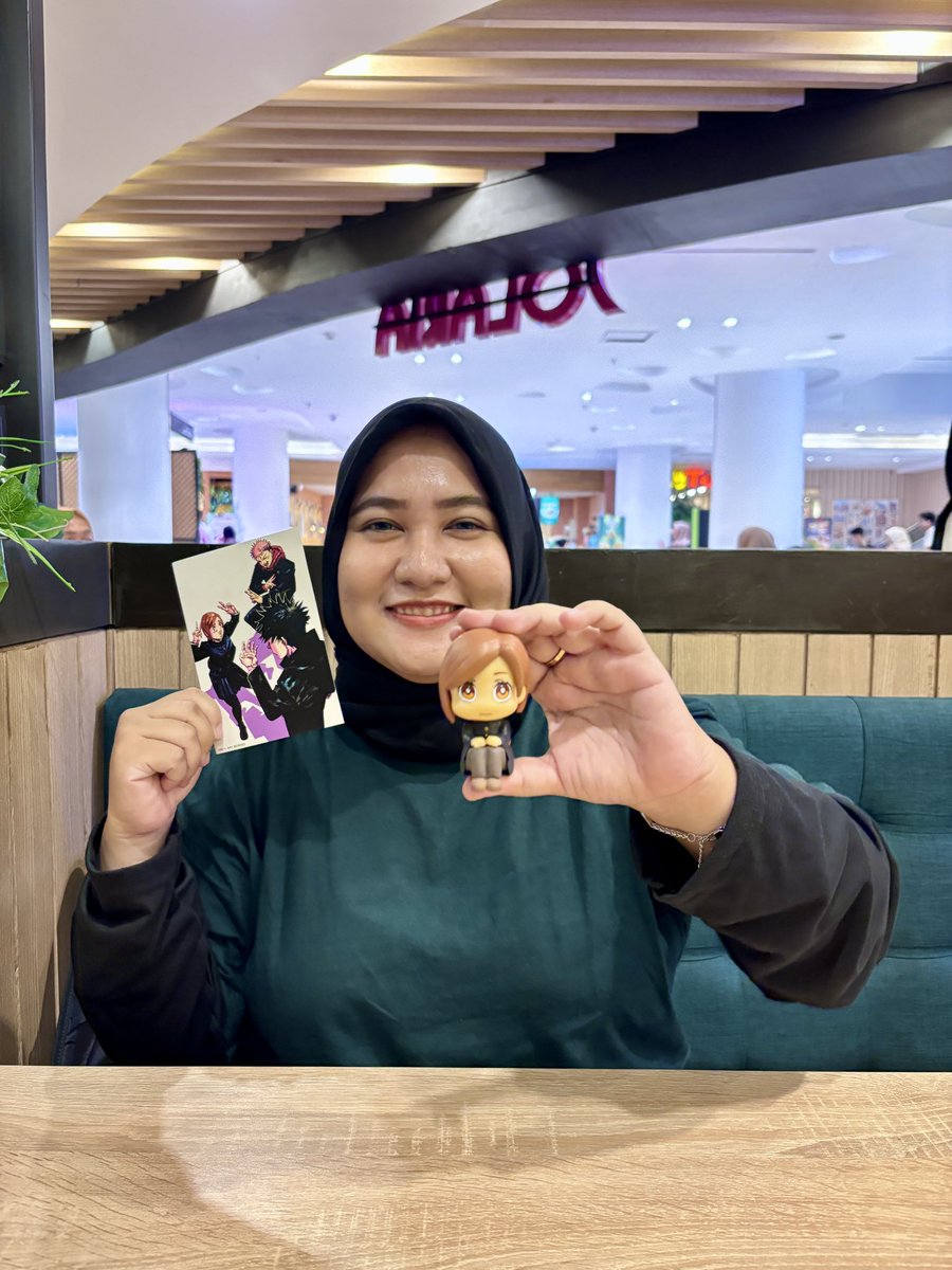 donburihhh's tweet photo. Nonton Jujutsu Kaisen buat yang ke-2 kalinya 😍 #Jujutsu_kaisen #jujutsukaisen #cinepolis https://t.co/ojAfAS8GDK