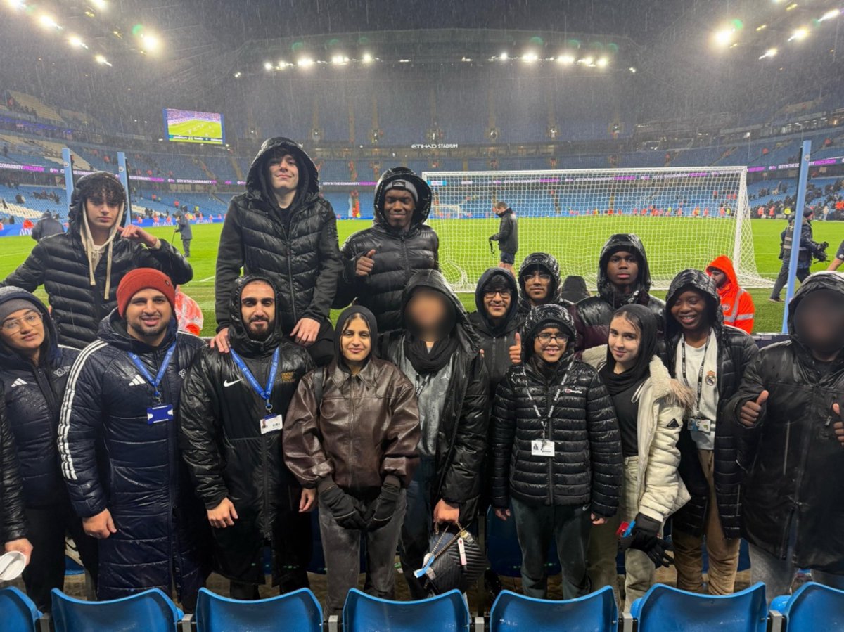 Dixons Kings Academy tweet media