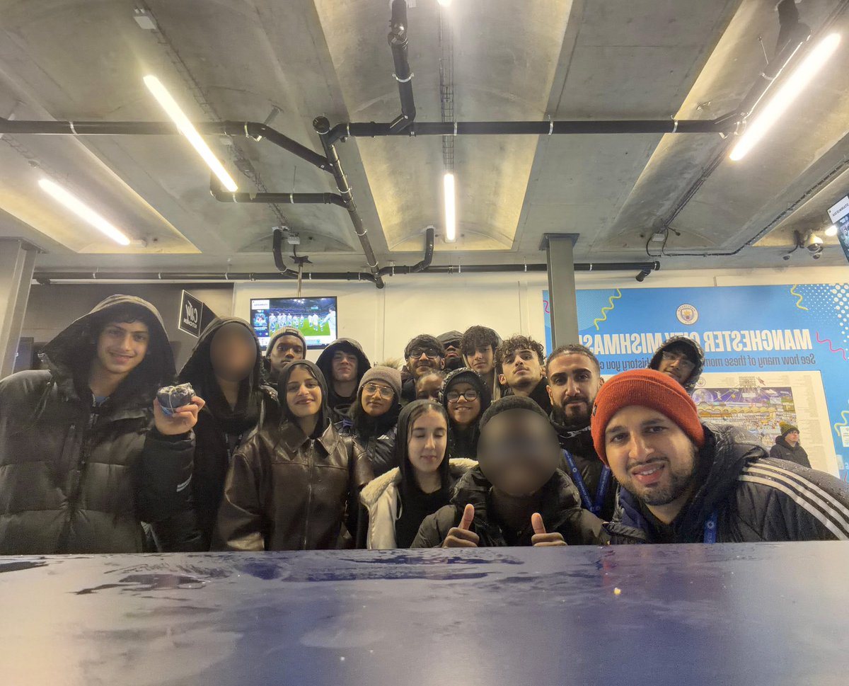 Dixons Kings Academy tweet media