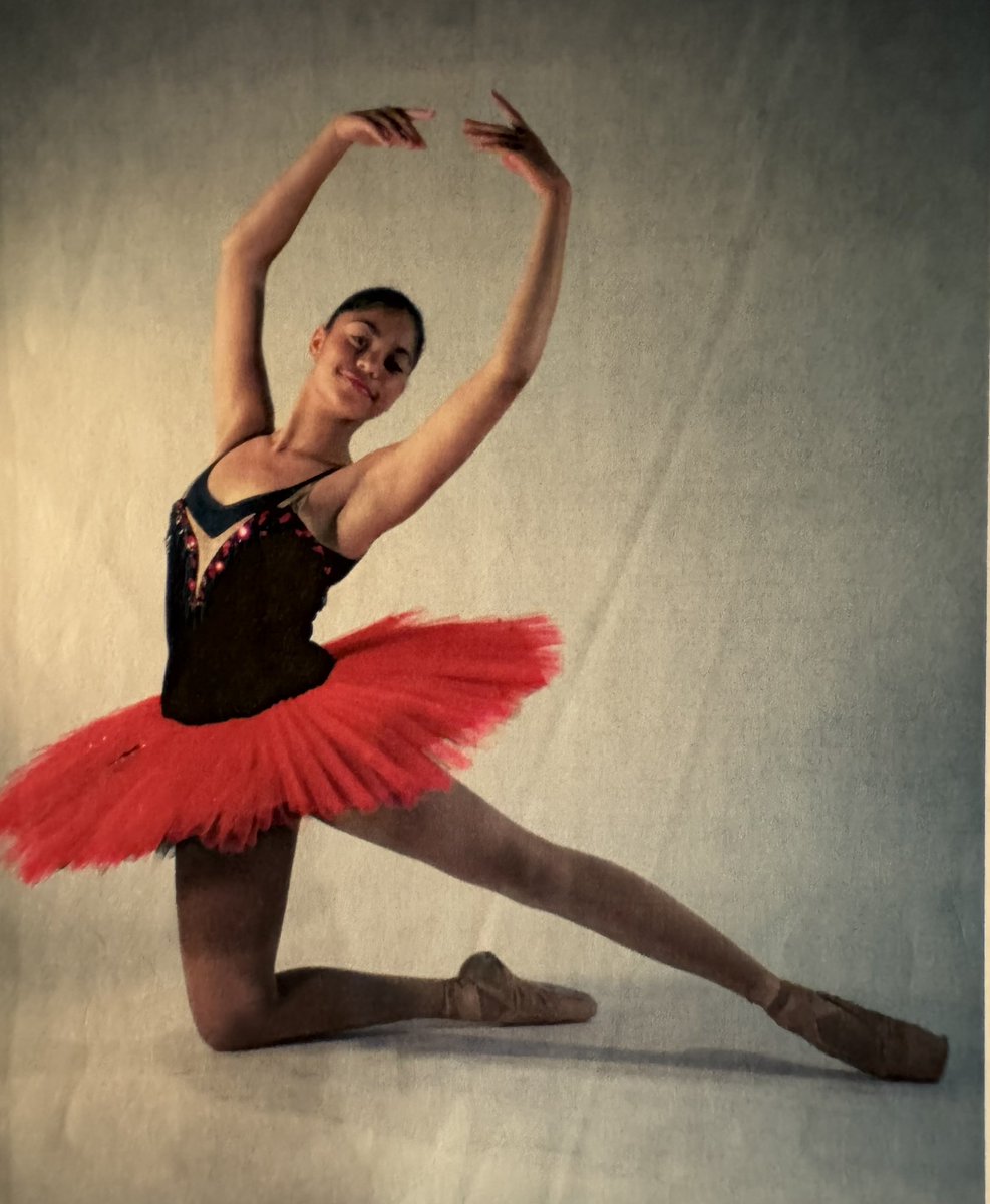 Alexis Lewis Booker tweet media