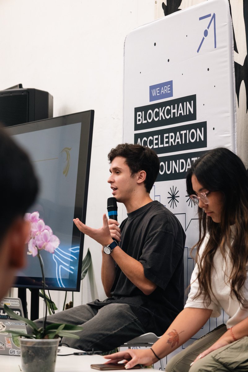 Daniela Henao tweet media