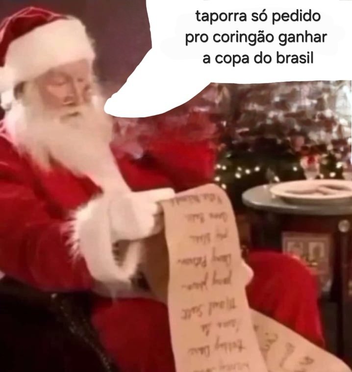 CortinasCentral's tweet image. O papai noel essas horas