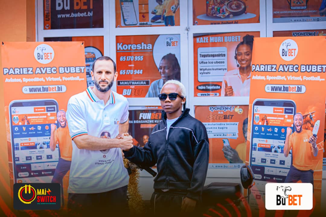 MagazineJimbere's tweet photo. 🗣️ Le chanteur burundais #Kirikou, connu pour sa chanson à succès "Aha nihe" (plus de 7 millions de vues sur YouTube), a signé un contrat d’un an avec la société #Bubet (BBL Capital) pour promouvoir ses activités 

✍🏿 Ce partenariat, annoncé ce 19 décembre 2025, vise à soutenir la musique burundaise et renforcer l’image de Bubet

🙏🏾 Kirikou salue cette opportunité et encourage d’autres entreprises à soutenir les #artistes locaux

#Burundi