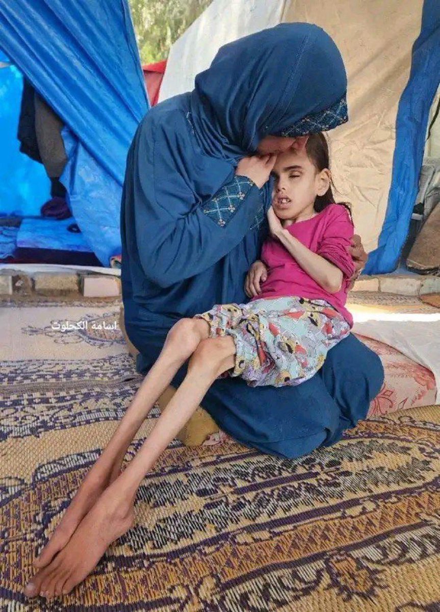 No words.
If you see this little angel, reply with 🇵🇸 pray for him 💔