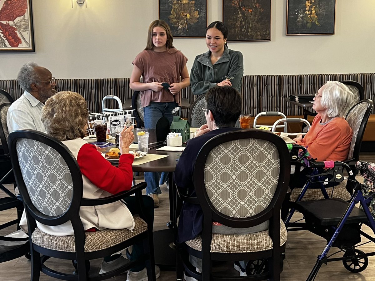 SCreekLife tweet media