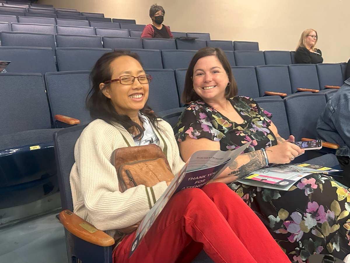 DistrictOneTM's tweet image. The best gifts don’t come in boxes, they come in courage, community, and connection. Give someone the Gift of Toastmasters &amp;amp; help them discover their voice. 
#GiftOfConfidence #ShareYourGift #Toastmasters #District1Toastmasters #onevisiononeteam