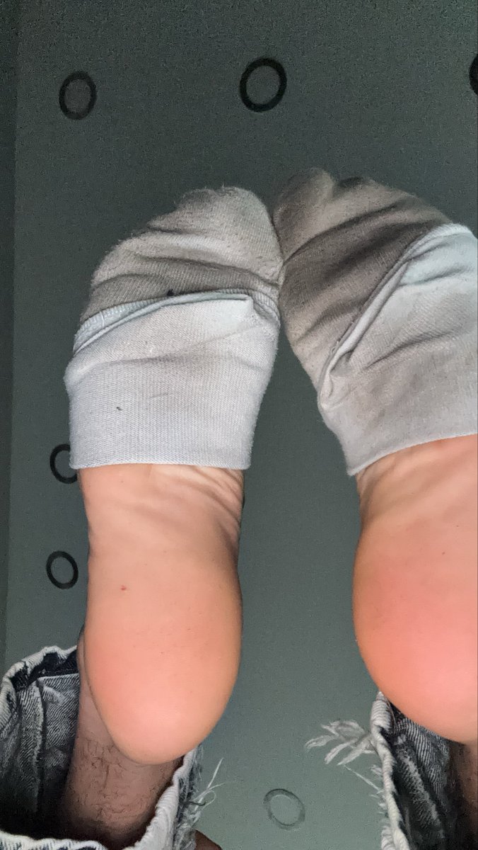 mastergiuff's tweet image. Pulisci coglione