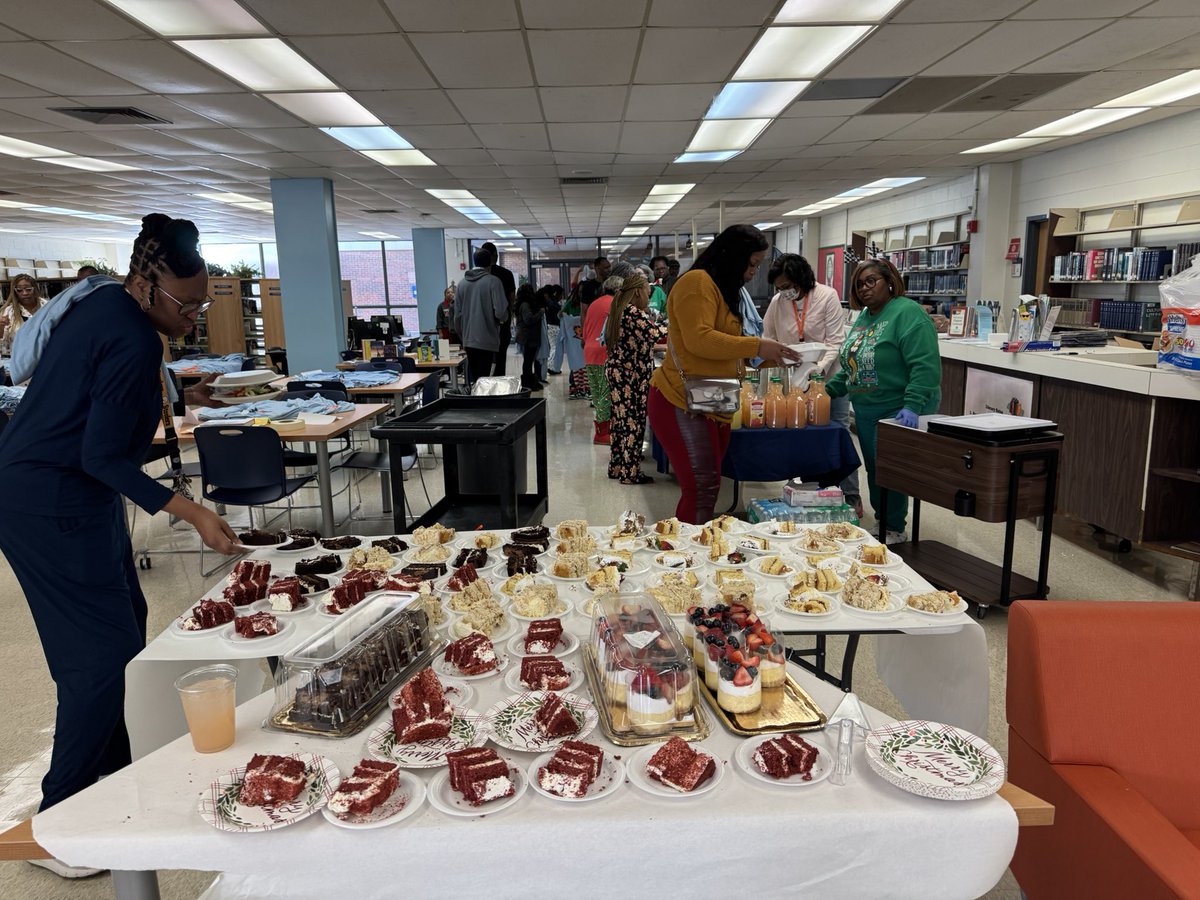 Ridgeway High School tweet media