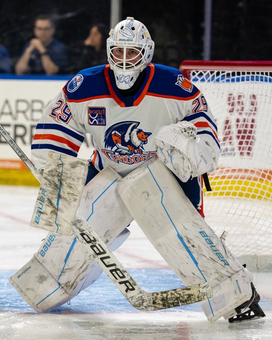 An action shot of Connor Ingram with the Condors.