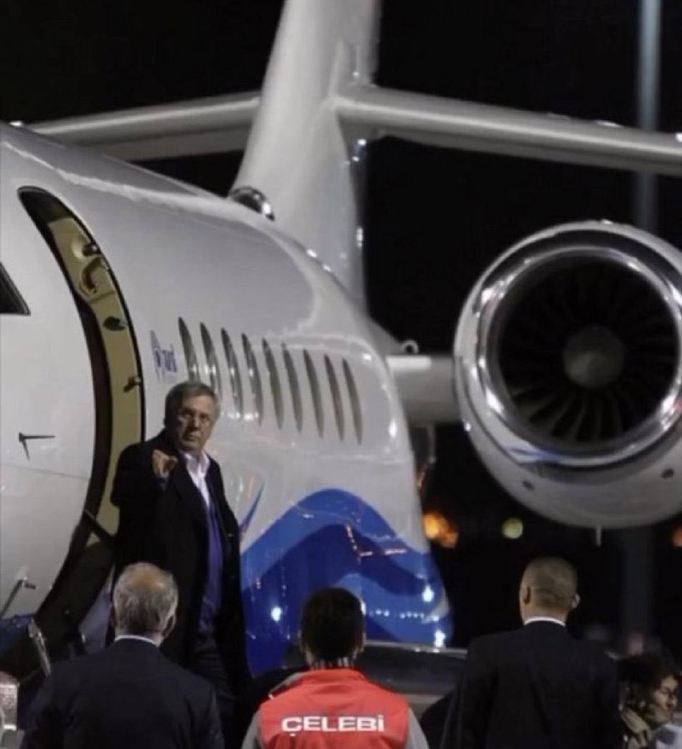 Saadettin Saran şöyle bi giriş yapacak 
#sadettinsaran