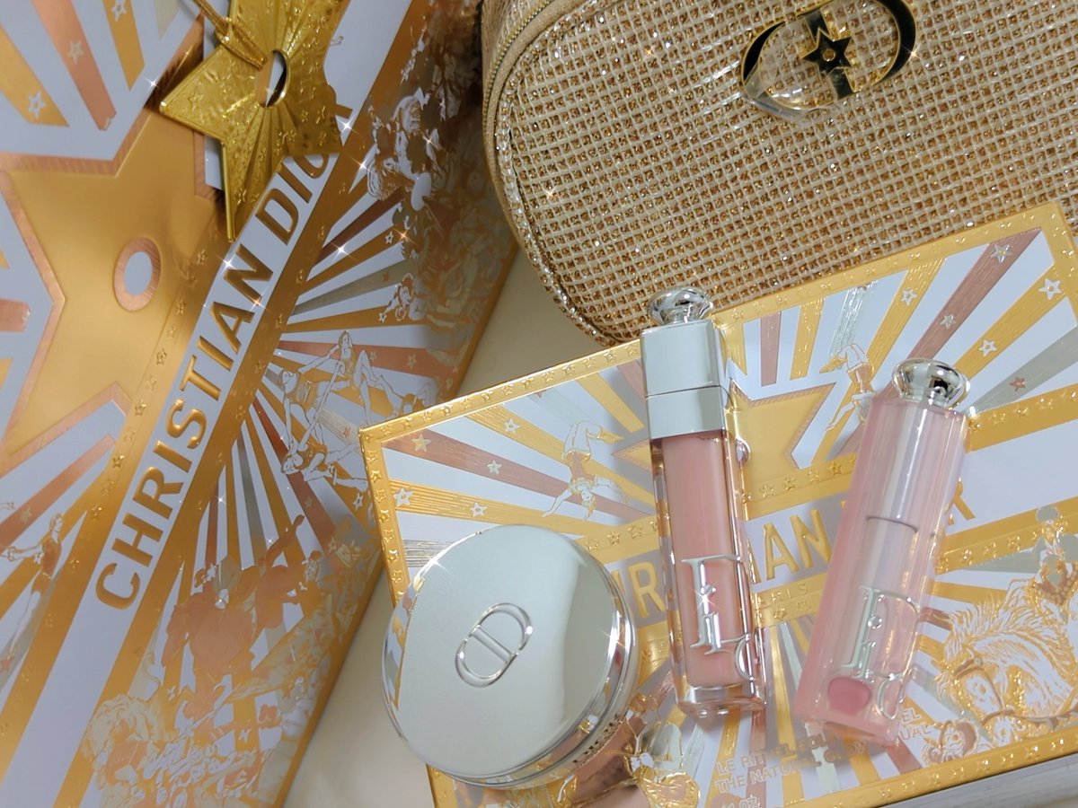 お誕生日とクリスマス兼ねてプレゼントもらった⚝⋆ うれちぃﾆﾀﾞ꜀^. ̫.^꜆