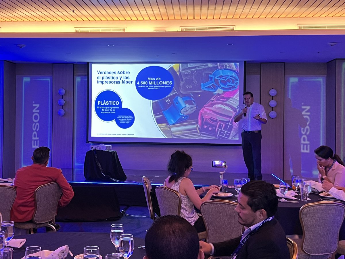 Geekers Blog tweet media