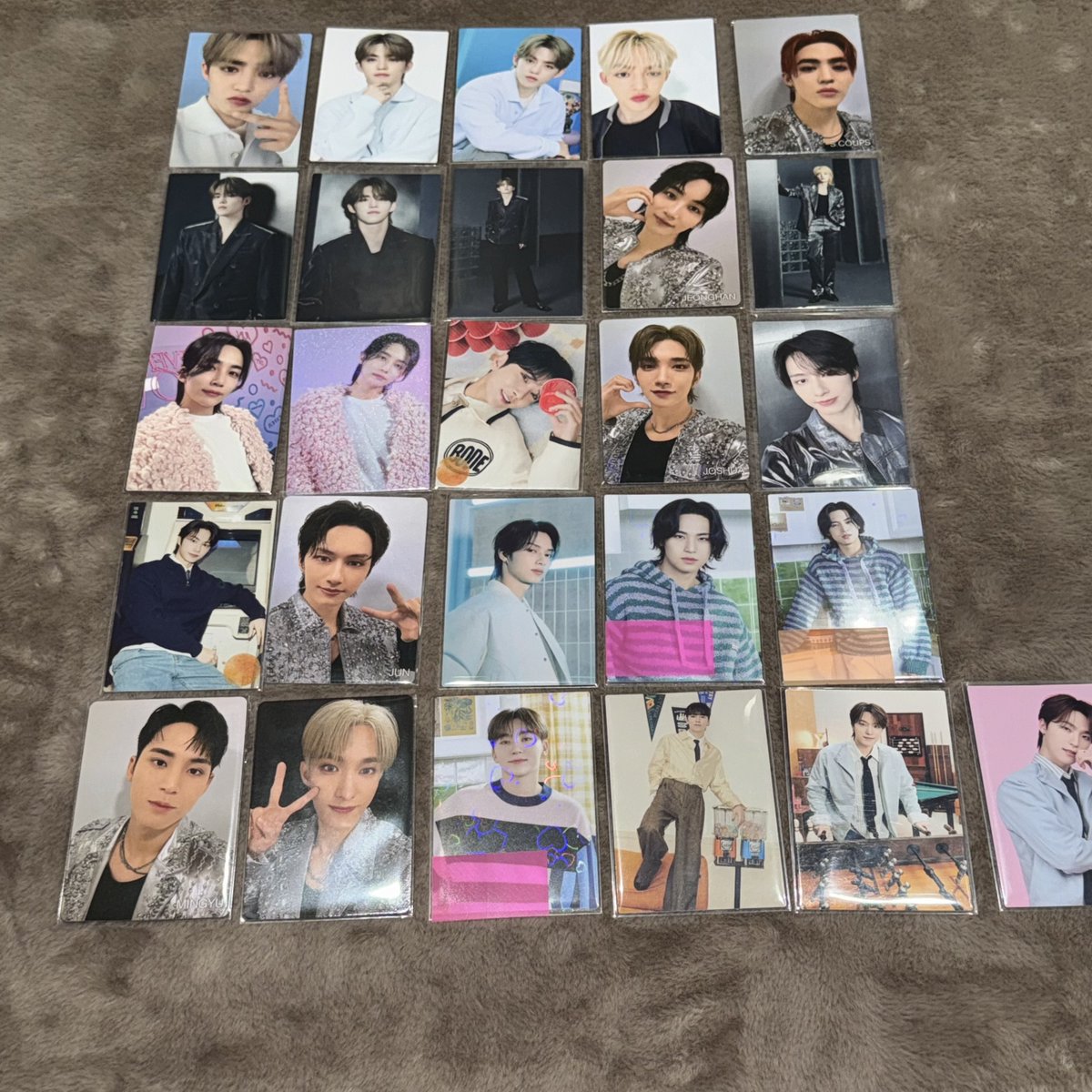 T_Trade_7's tweet photo. SEVENTEEN トレカ 交換

トラブル防止の為、必ず画像4枚目ご確認お願い致します。

譲 画像1〜3枚目
求 🐯🦊🐸

📮郵送同日発送(領収書❌)

こちら、当方、未所持や初期難を全て把握できてない為お返事にお時間いただきますのでご了承願います🙇‍♀️

取引不成立→♡のみ https://t.co/aPuTjgAEme