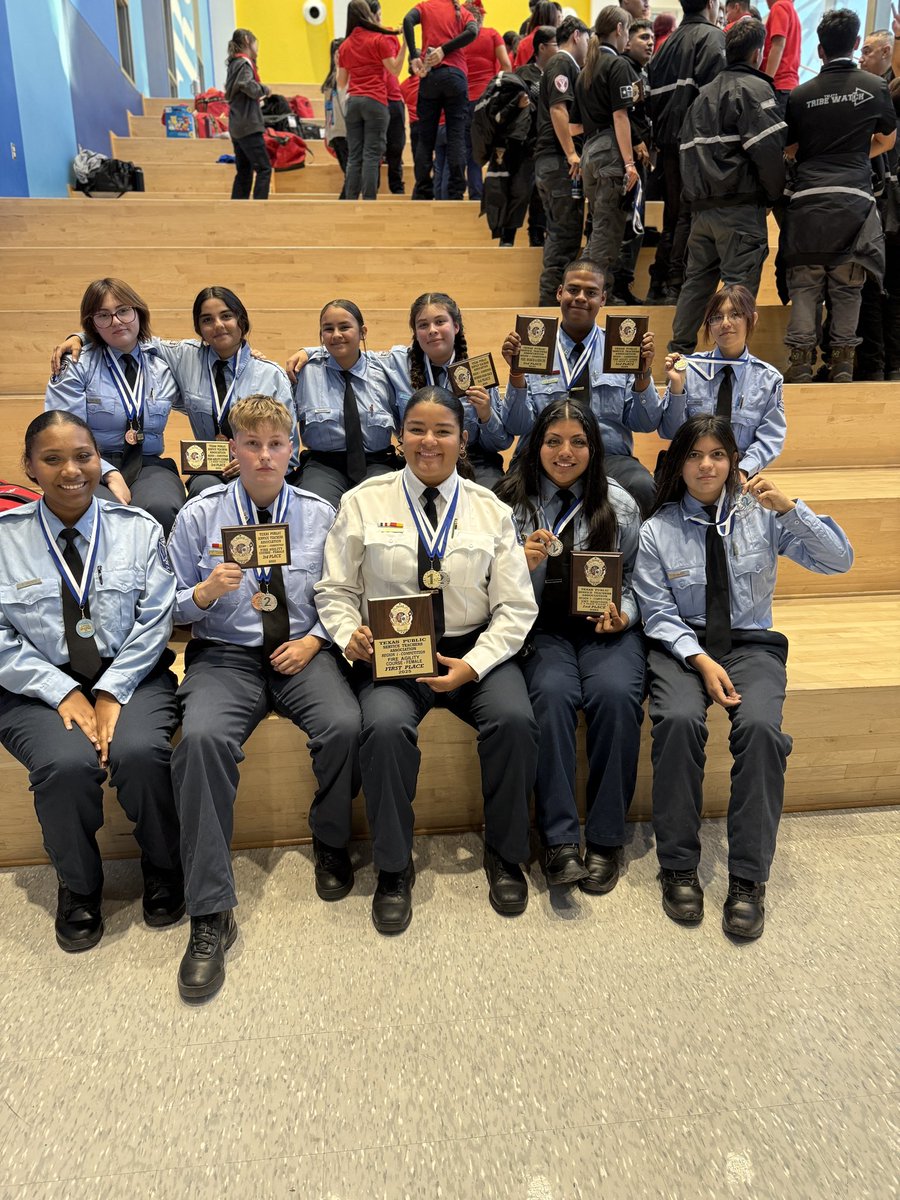 Del Valle Fire Tech tweet media