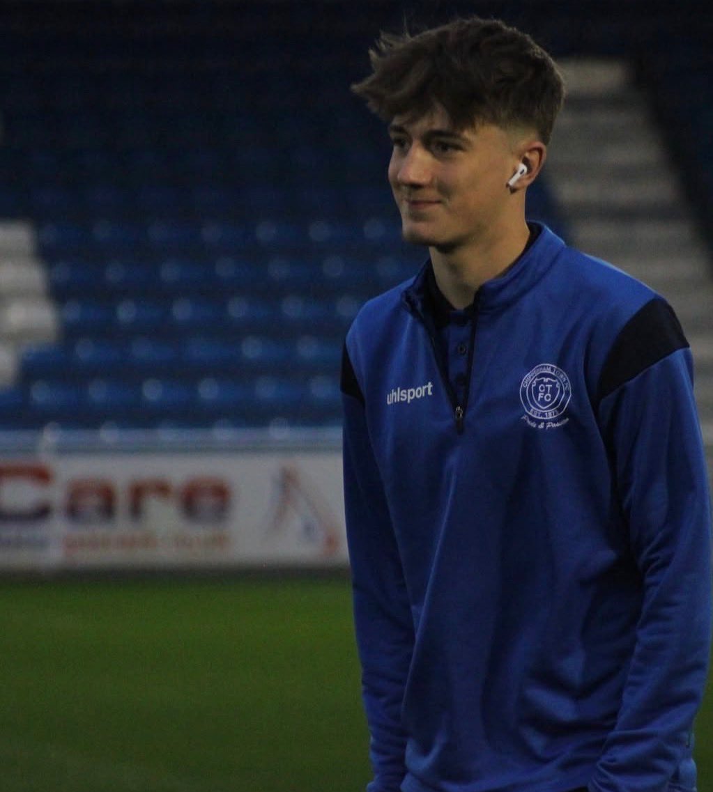 Melksham Town Reserves tweet media