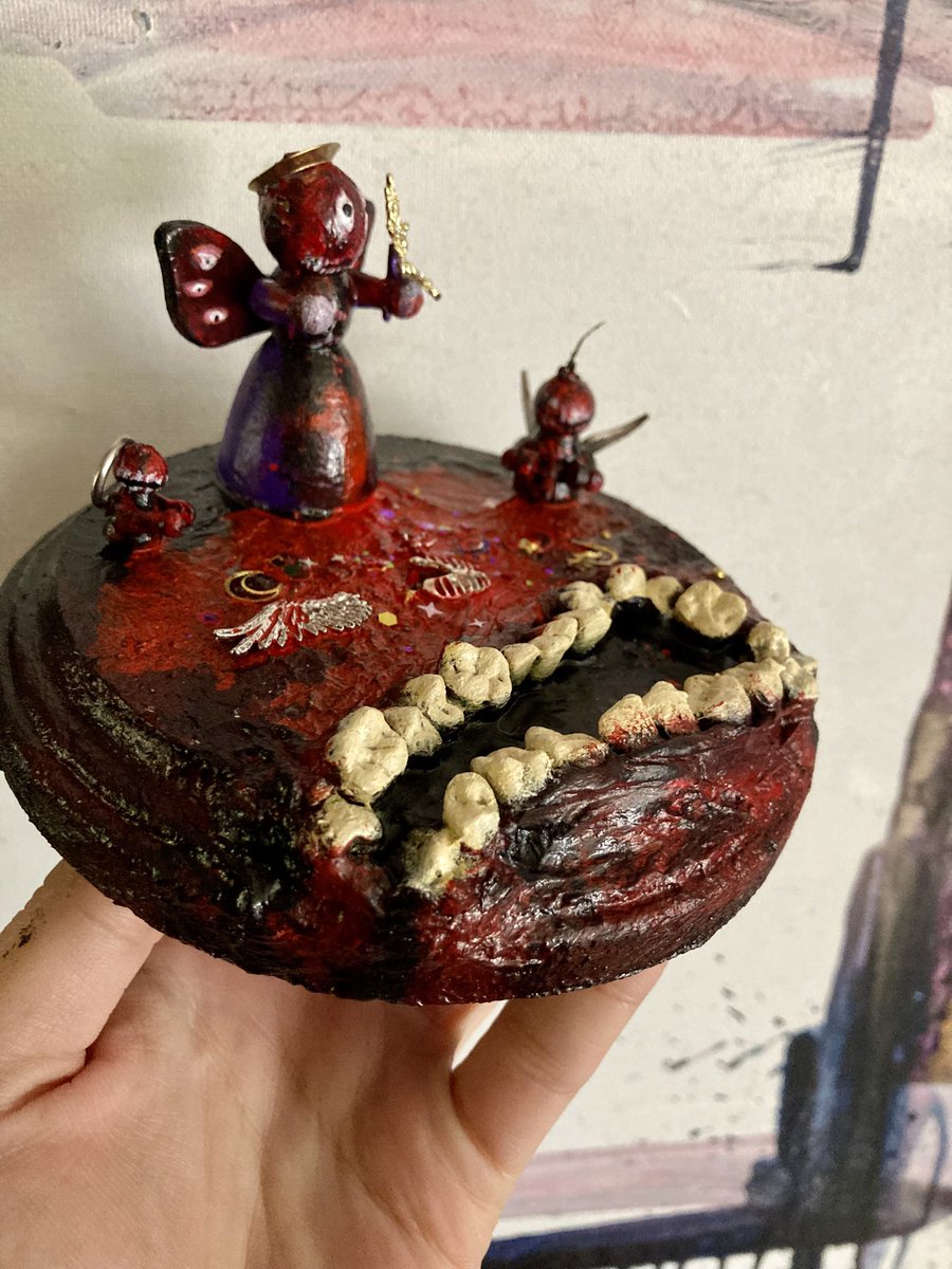 RubbberNecking's tweet image. De-nativity. (A summoning) small little wood sculpture with resin teeth. Available just message me. #art #horror