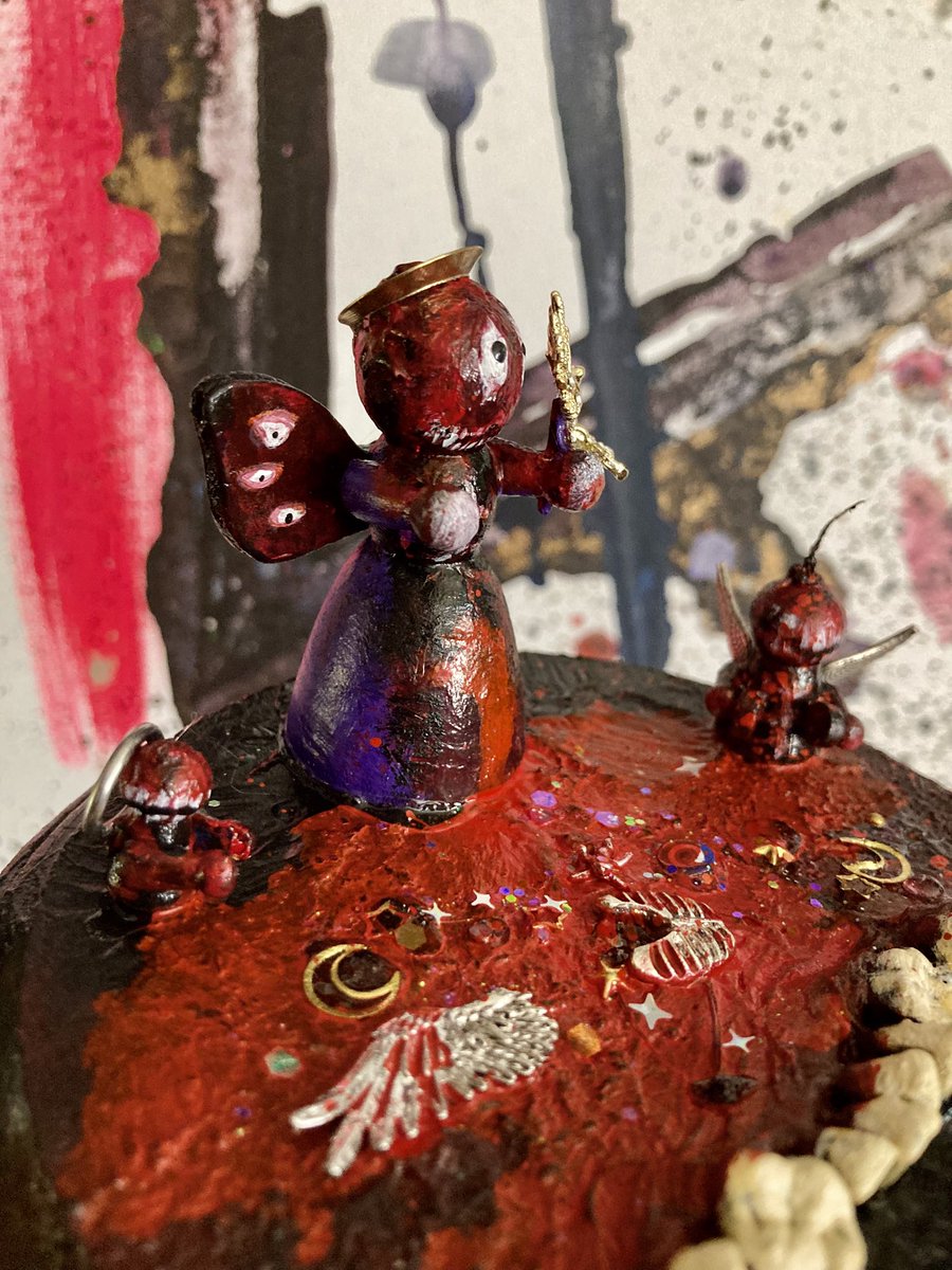 RubbberNecking's tweet image. De-nativity. (A summoning) small little wood sculpture with resin teeth. Available just message me. #art #horror