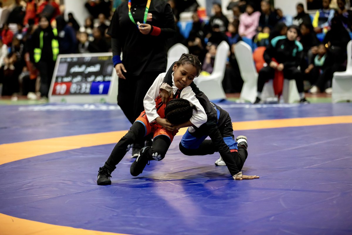 نهائيـــــــات 🔚

من منافسات بطولة المملكة للمصارعة النسائية 🏆

▪️للبراعم تحت 10 سنوات 🤼‍♀️