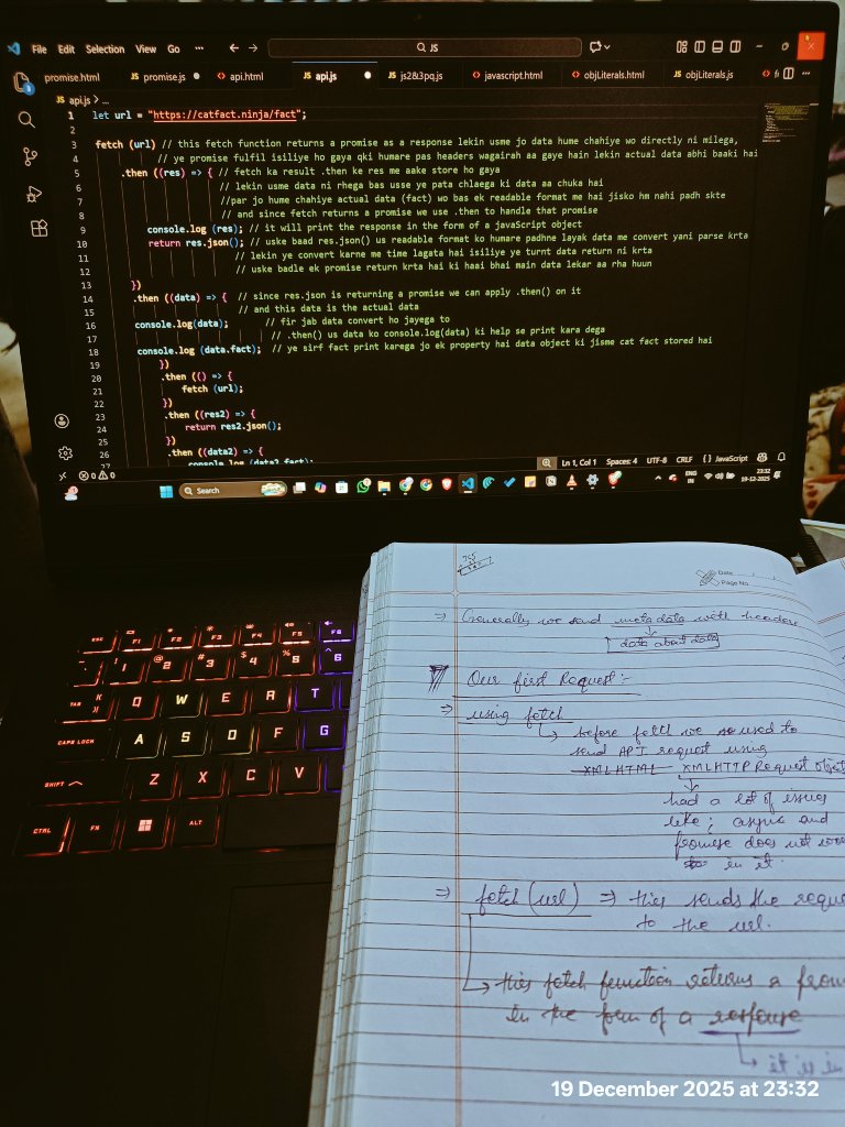growing_phool's tweet image. #Day 76 of #90dayscodingchallenge 

- did a simple workout ( only pushups and squats)

- today I was learning to fetch an api and this mf only topic took me several hours to understand. 
Unlimited chatting with Gemini "my lob" and scratching my head, looking writing again and…