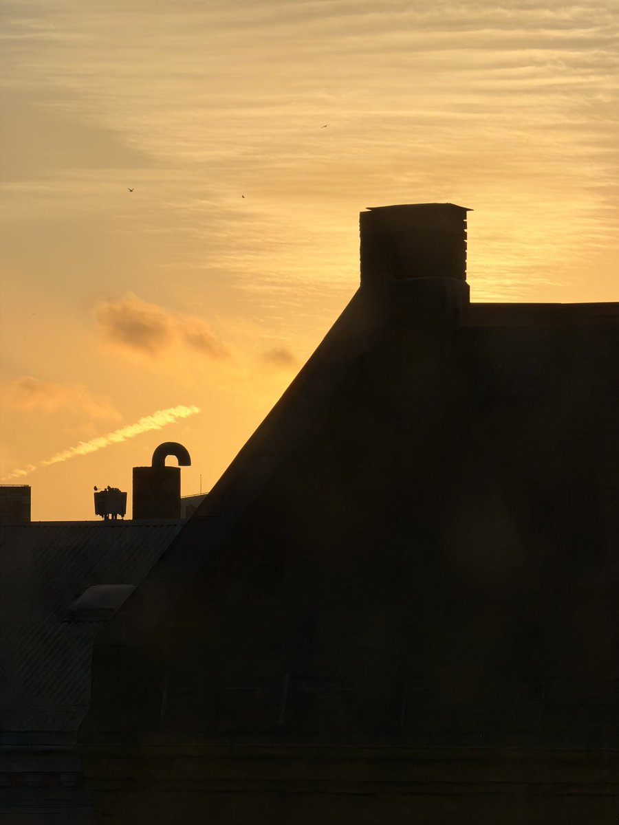 Det var en fin avrunding på dagen her i Oslo. Etter dette glødet himmelen i oransje og rosatoner.