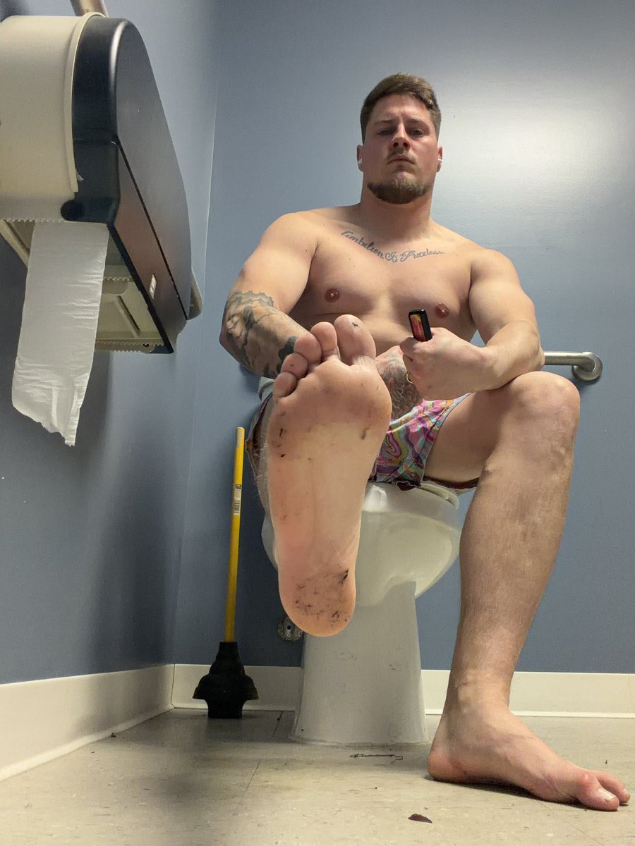 Gerard Banks tweet media