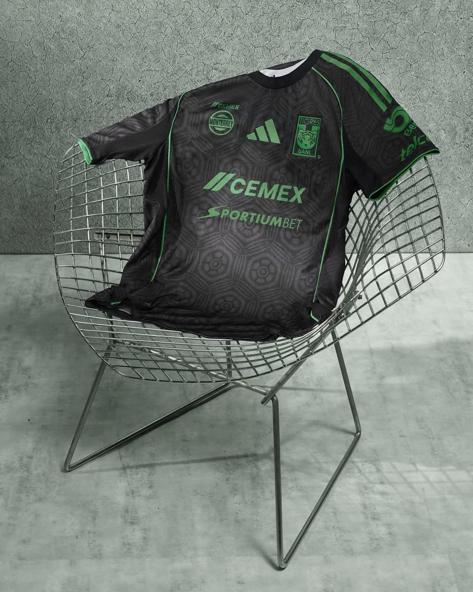 🇲🇽 Tigres 2026 third kit x adidas. In black and green, the new