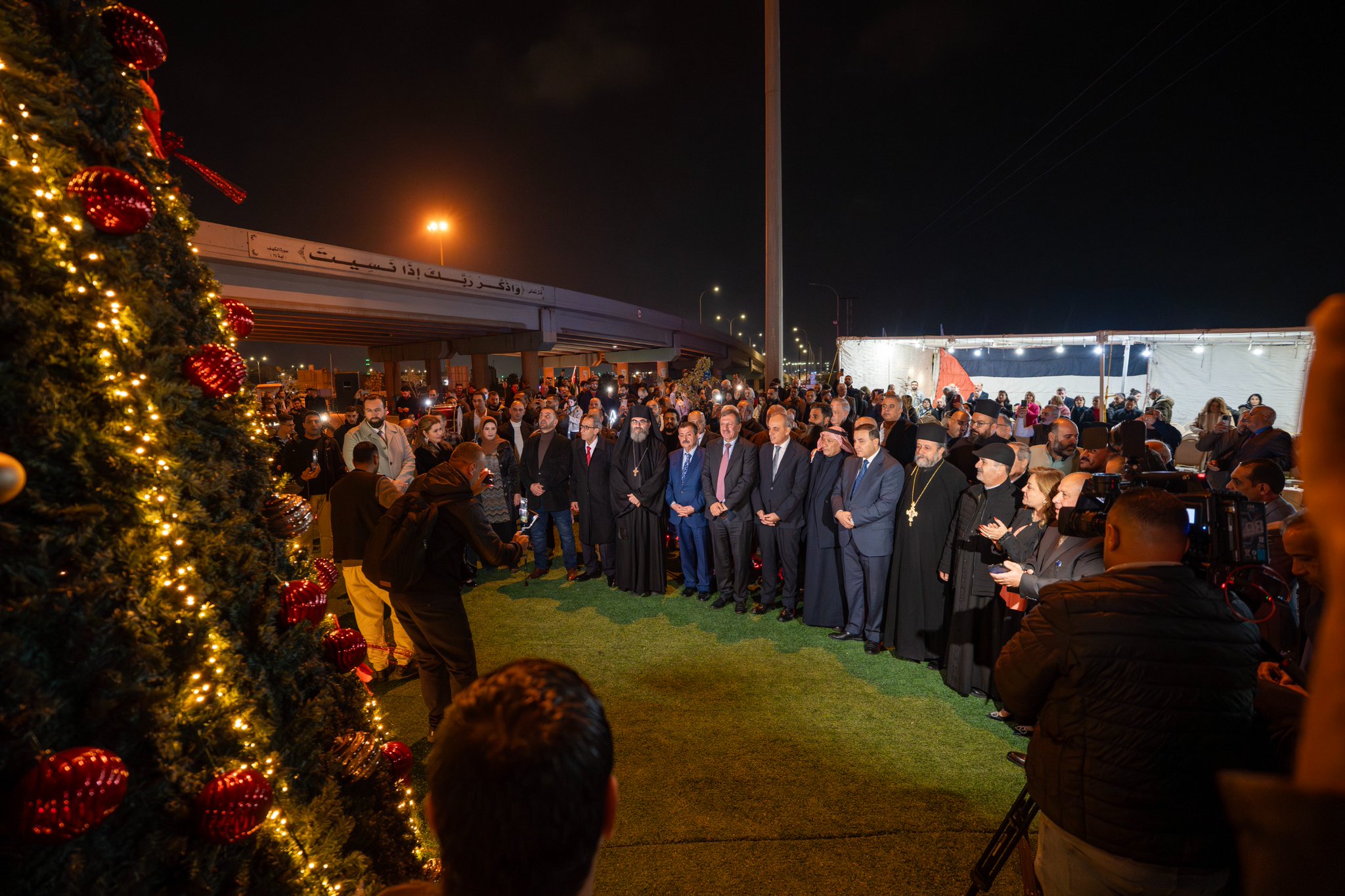 إضاءة شجرة عيد الميلاد في محافظة الزرقاء #بترا 